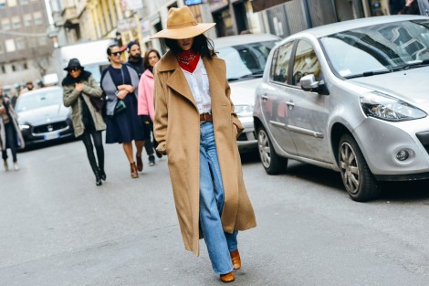 16-fall-2015-ready-to-wear-street-style-16
